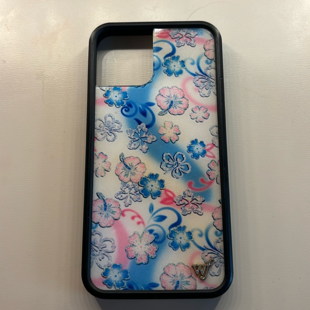 Wildflower iphone 12 Frankie’s Bikinis Case